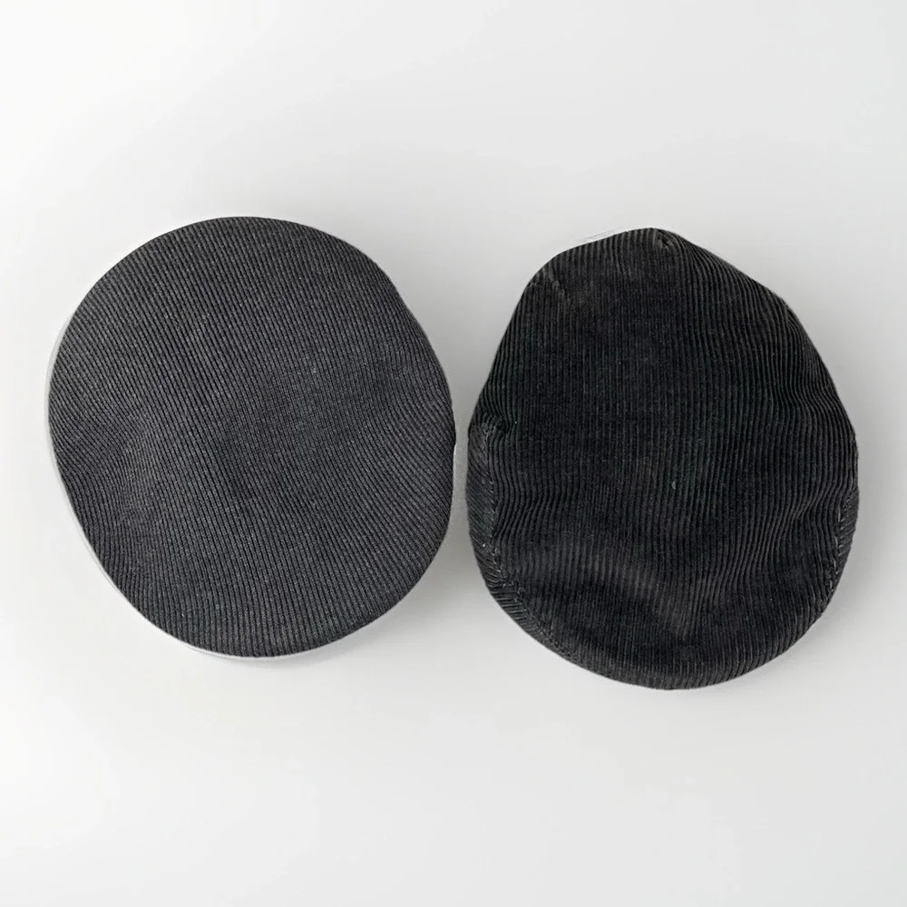 Vintage Kangol Men's Black & Dark Gray Hat Corduroy Made In UK - Size Medium